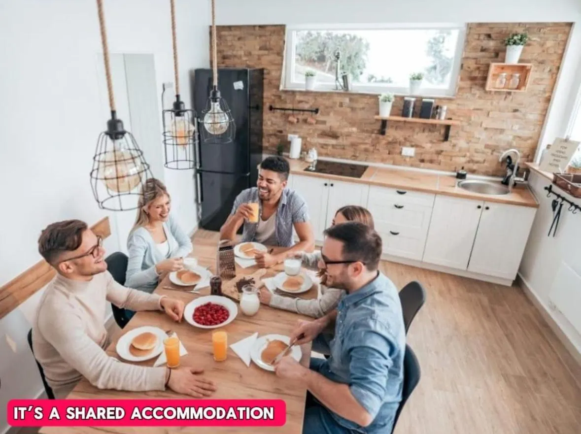 *Rd7C* For Your Most Relaxed & Cosy Stay + Free Parking + Free Fast Wifi * Batley 0*,  United Kingdom